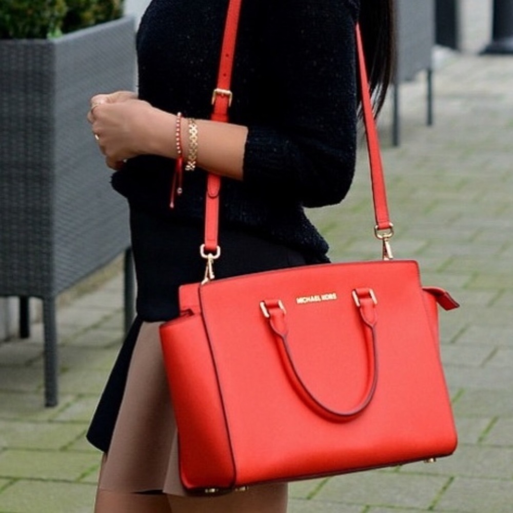 Michael Kors purse 👜